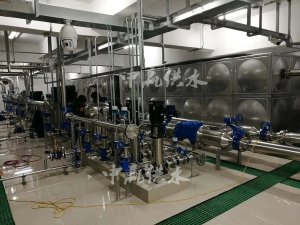 不銹鋼水箱式無負(fù)壓供水設(shè)備的工作原理是什么？系統(tǒng)節(jié)能嗎？